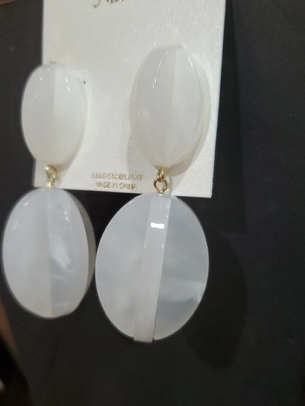 Natasha couture white resin 3d geometric floral bud‎ drop earrings brand new